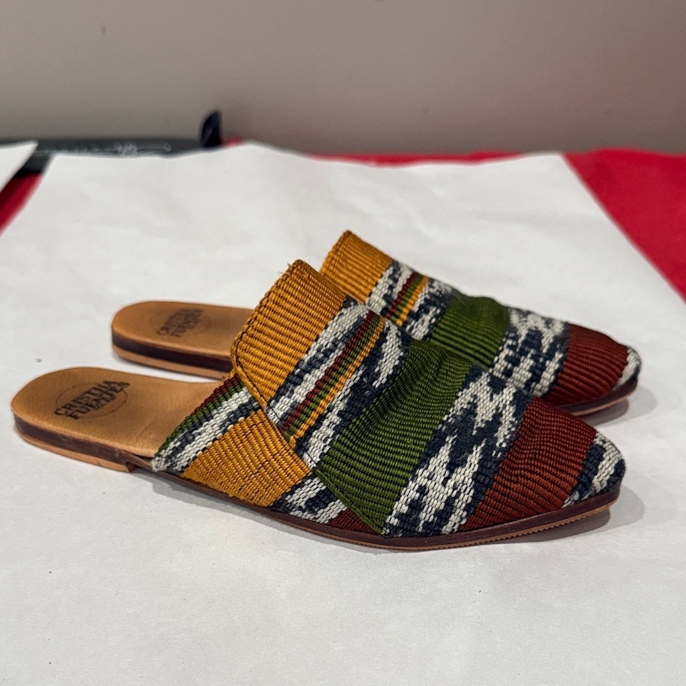 Trendy Multicolor handmade Woven Flats - Picture 1 of 5